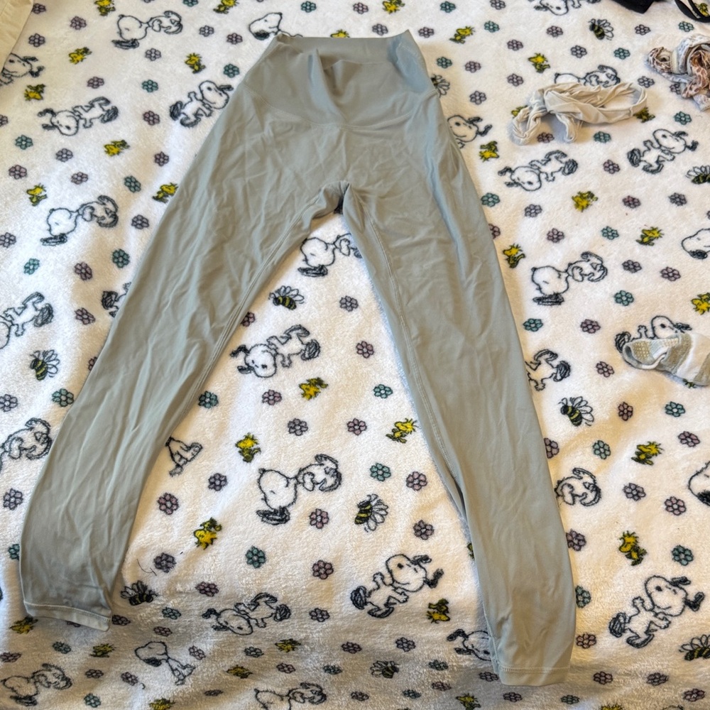 NVGTN Light Gray Leggings